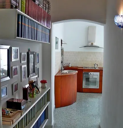 Semesterbostad Casa Odegitria Bari